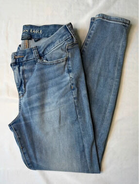 American Eagle High Waist Skinny Jeans - Size 4 R